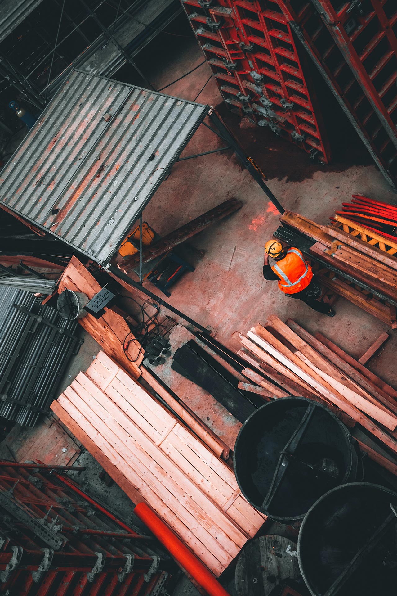 Construction crane